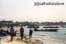 P03 [FEB-1999] pe plaja in Senegal