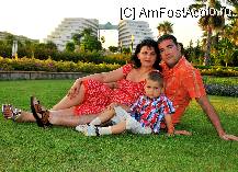 [P21] poze de familie fotograf2 » foto by rami2010
 - 
<span class="allrVoted glyphicon glyphicon-heart hidden" id="av92358"></span>
<a class="m-l-10 hidden" id="sv92358" onclick="voting_Foto_DelVot(,92358,16)" role="button">șterge vot <span class="glyphicon glyphicon-remove"></span></a>
<a id="v992358" class=" c-red"  onclick="voting_Foto_SetVot(92358)" role="button"><span class="glyphicon glyphicon-heart-empty"></span> <b>LIKE</b> = Votează poza</a> <img class="hidden"  id="f92358W9" src="/imagini/loader.gif" border="0" /><span class="AjErrMes hidden" id="e92358ErM"></span>