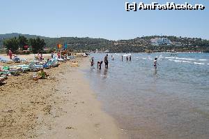 [P01] partial din plaja, multe sezlonguri erau aduse la malul marii pentru briza » foto by Carol
 - 
<span class="allrVoted glyphicon glyphicon-heart hidden" id="av650536"></span>
<a class="m-l-10 hidden" id="sv650536" onclick="voting_Foto_DelVot(,650536,226)" role="button">șterge vot <span class="glyphicon glyphicon-remove"></span></a>
<a id="v9650536" class=" c-red"  onclick="voting_Foto_SetVot(650536)" role="button"><span class="glyphicon glyphicon-heart-empty"></span> <b>LIKE</b> = Votează poza</a> <img class="hidden"  id="f650536W9" src="/imagini/loader.gif" border="0" /><span class="AjErrMes hidden" id="e650536ErM"></span>