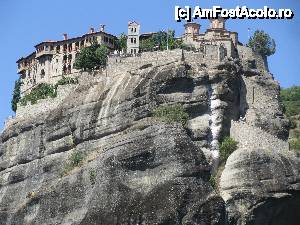 [P15] Una dintre manastiri la Meteora.  » foto by liviusdex
 - 
<span class="allrVoted glyphicon glyphicon-heart hidden" id="av401482"></span>
<a class="m-l-10 hidden" id="sv401482" onclick="voting_Foto_DelVot(,401482,460)" role="button">șterge vot <span class="glyphicon glyphicon-remove"></span></a>
<a id="v9401482" class=" c-red"  onclick="voting_Foto_SetVot(401482)" role="button"><span class="glyphicon glyphicon-heart-empty"></span> <b>LIKE</b> = Votează poza</a> <img class="hidden"  id="f401482W9" src="/imagini/loader.gif" border="0" /><span class="AjErrMes hidden" id="e401482ErM"></span>