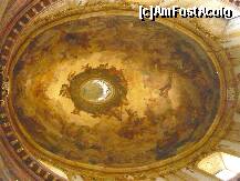 [P23] Austria - Viena - Biserica Sf. Petru (Peterskirche); cupola ovala » foto by Diaura*
 - 
<span class="allrVoted glyphicon glyphicon-heart hidden" id="av219506"></span>
<a class="m-l-10 hidden" id="sv219506" onclick="voting_Foto_DelVot(,219506,461)" role="button">șterge vot <span class="glyphicon glyphicon-remove"></span></a>
<a id="v9219506" class=" c-red"  onclick="voting_Foto_SetVot(219506)" role="button"><span class="glyphicon glyphicon-heart-empty"></span> <b>LIKE</b> = Votează poza</a> <img class="hidden"  id="f219506W9" src="/imagini/loader.gif" border="0" /><span class="AjErrMes hidden" id="e219506ErM"></span>