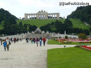 [P47] Fantana lui Neptun si Gloriette, Parcul Schönbrunn » foto by stellinna
 - 
<span class="allrVoted glyphicon glyphicon-heart hidden" id="av678127"></span>
<a class="m-l-10 hidden" id="sv678127" onclick="voting_Foto_DelVot(,678127,461)" role="button">șterge vot <span class="glyphicon glyphicon-remove"></span></a>
<a id="v9678127" class=" c-red"  onclick="voting_Foto_SetVot(678127)" role="button"><span class="glyphicon glyphicon-heart-empty"></span> <b>LIKE</b> = Votează poza</a> <img class="hidden"  id="f678127W9" src="/imagini/loader.gif" border="0" /><span class="AjErrMes hidden" id="e678127ErM"></span>