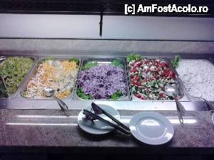 [P04] salate fara niciun gust » foto by almir
 - 
<span class="allrVoted glyphicon glyphicon-heart hidden" id="av431329"></span>
<a class="m-l-10 hidden" id="sv431329" onclick="voting_Foto_DelVot(,431329,621)" role="button">șterge vot <span class="glyphicon glyphicon-remove"></span></a>
<a id="v9431329" class=" c-red"  onclick="voting_Foto_SetVot(431329)" role="button"><span class="glyphicon glyphicon-heart-empty"></span> <b>LIKE</b> = Votează poza</a> <img class="hidden"  id="f431329W9" src="/imagini/loader.gif" border="0" /><span class="AjErrMes hidden" id="e431329ErM"></span>