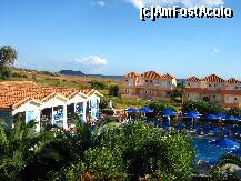 [P35] Cavo D’Oro -in stanga se vede restaurantul (mai bine zis fast food-ul)unde serveam micul dejun » foto by ldogaru
 - 
<span class="allrVoted glyphicon glyphicon-heart hidden" id="av190566"></span>
<a class="m-l-10 hidden" id="sv190566" onclick="voting_Foto_DelVot(,190566,639)" role="button">șterge vot <span class="glyphicon glyphicon-remove"></span></a>
<a id="v9190566" class=" c-red"  onclick="voting_Foto_SetVot(190566)" role="button"><span class="glyphicon glyphicon-heart-empty"></span> <b>LIKE</b> = Votează poza</a> <img class="hidden"  id="f190566W9" src="/imagini/loader.gif" border="0" /><span class="AjErrMes hidden" id="e190566ErM"></span>