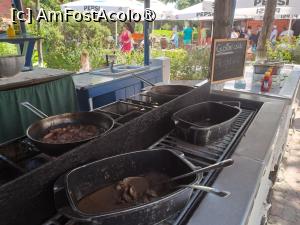 [P59] Hotel Majestic Mamaia - prin restaurant » foto by nicole33
 - 
<span class="allrVoted glyphicon glyphicon-heart hidden" id="av1511854"></span>
<a class="m-l-10 hidden" id="sv1511854" onclick="voting_Foto_DelVot(,1511854,782)" role="button">șterge vot <span class="glyphicon glyphicon-remove"></span></a>
<a id="v91511854" class=" c-red"  onclick="voting_Foto_SetVot(1511854)" role="button"><span class="glyphicon glyphicon-heart-empty"></span> <b>LIKE</b> = Votează poza</a> <img class="hidden"  id="f1511854W9" src="/imagini/loader.gif" border="0" /><span class="AjErrMes hidden" id="e1511854ErM"></span>