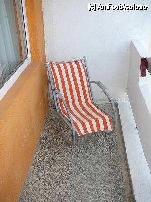 P15 [JUN-2013] Balconul cu 'vestitul' scaun