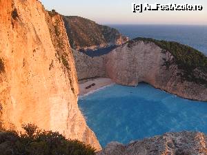 [P37] Zakynthos- Navagio, bineinteles!  » foto by luciaoradea
 - 
<span class="allrVoted glyphicon glyphicon-heart hidden" id="av684179"></span>
<a class="m-l-10 hidden" id="sv684179" onclick="voting_Foto_DelVot(,684179,872)" role="button">șterge vot <span class="glyphicon glyphicon-remove"></span></a>
<a id="v9684179" class=" c-red"  onclick="voting_Foto_SetVot(684179)" role="button"><span class="glyphicon glyphicon-heart-empty"></span> <b>LIKE</b> = Votează poza</a> <img class="hidden"  id="f684179W9" src="/imagini/loader.gif" border="0" /><span class="AjErrMes hidden" id="e684179ErM"></span>