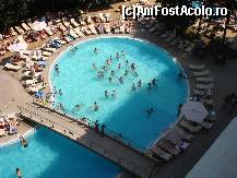 [P37] gimnastica in piscina » foto by susu
 - 
<span class="allrVoted glyphicon glyphicon-heart hidden" id="av113943"></span>
<a class="m-l-10 hidden" id="sv113943" onclick="voting_Foto_DelVot(,113943,881)" role="button">șterge vot <span class="glyphicon glyphicon-remove"></span></a>
<a id="v9113943" class=" c-red"  onclick="voting_Foto_SetVot(113943)" role="button"><span class="glyphicon glyphicon-heart-empty"></span> <b>LIKE</b> = Votează poza</a> <img class="hidden"  id="f113943W9" src="/imagini/loader.gif" border="0" /><span class="AjErrMes hidden" id="e113943ErM"></span>