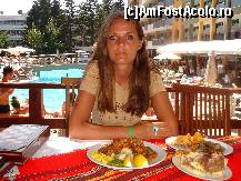 [P04] un loc la umbra unde poti servi masa. pe langa restaurant mai sunt mese afara langa piscina si o alta terasa unde sunt boxele. ai de unde sa alegi sa mananci » foto by susu
 - 
<span class="allrVoted glyphicon glyphicon-heart hidden" id="av113908"></span>
<a class="m-l-10 hidden" id="sv113908" onclick="voting_Foto_DelVot(,113908,881)" role="button">șterge vot <span class="glyphicon glyphicon-remove"></span></a>
<a id="v9113908" class=" c-red"  onclick="voting_Foto_SetVot(113908)" role="button"><span class="glyphicon glyphicon-heart-empty"></span> <b>LIKE</b> = Votează poza</a> <img class="hidden"  id="f113908W9" src="/imagini/loader.gif" border="0" /><span class="AjErrMes hidden" id="e113908ErM"></span>