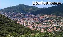 [P20] Partea dinspre continent a oraşului staţiune Budva văzută la coborârea de la Cetinje. Budva, Muntenegru.  » foto by traian.leuca †
 - 
<span class="allrVoted glyphicon glyphicon-heart hidden" id="av446355"></span>
<a class="m-l-10 hidden" id="sv446355" onclick="voting_Foto_DelVot(,446355,1103)" role="button">șterge vot <span class="glyphicon glyphicon-remove"></span></a>
<a id="v9446355" class=" c-red"  onclick="voting_Foto_SetVot(446355)" role="button"><span class="glyphicon glyphicon-heart-empty"></span> <b>LIKE</b> = Votează poza</a> <img class="hidden"  id="f446355W9" src="/imagini/loader.gif" border="0" /><span class="AjErrMes hidden" id="e446355ErM"></span>