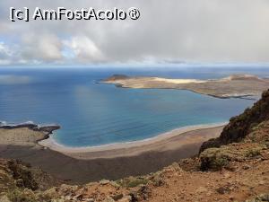 [P13] Playa del Risco și o parte din La Graciosa » foto by crismis
 - 
<span class="allrVoted glyphicon glyphicon-heart hidden" id="av1484001"></span>
<a class="m-l-10 hidden" id="sv1484001" onclick="voting_Foto_DelVot(,1484001,1154)" role="button">șterge vot <span class="glyphicon glyphicon-remove"></span></a>
<a id="v91484001" class=" c-red"  onclick="voting_Foto_SetVot(1484001)" role="button"><span class="glyphicon glyphicon-heart-empty"></span> <b>LIKE</b> = Votează poza</a> <img class="hidden"  id="f1484001W9" src="/imagini/loader.gif" border="0" /><span class="AjErrMes hidden" id="e1484001ErM"></span>