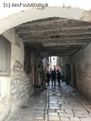 [P27] Culoarea pietrei în Rovinj » foto by krisstinna
 - 
<span class="allrVoted glyphicon glyphicon-heart hidden" id="av1037346"></span>
<a class="m-l-10 hidden" id="sv1037346" onclick="voting_Foto_DelVot(,1037346,1168)" role="button">șterge vot <span class="glyphicon glyphicon-remove"></span></a>
<a id="v91037346" class=" c-red"  onclick="voting_Foto_SetVot(1037346)" role="button"><span class="glyphicon glyphicon-heart-empty"></span> <b>LIKE</b> = Votează poza</a> <img class="hidden"  id="f1037346W9" src="/imagini/loader.gif" border="0" /><span class="AjErrMes hidden" id="e1037346ErM"></span>