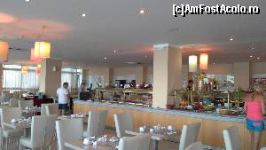 [P43] Restaurantul, niciodată prea aglomerat » foto by gettyy
 - 
<span class="allrVoted glyphicon glyphicon-heart hidden" id="av666537"></span>
<a class="m-l-10 hidden" id="sv666537" onclick="voting_Foto_DelVot(,666537,1198)" role="button">șterge vot <span class="glyphicon glyphicon-remove"></span></a>
<a id="v9666537" class=" c-red"  onclick="voting_Foto_SetVot(666537)" role="button"><span class="glyphicon glyphicon-heart-empty"></span> <b>LIKE</b> = Votează poza</a> <img class="hidden"  id="f666537W9" src="/imagini/loader.gif" border="0" /><span class="AjErrMes hidden" id="e666537ErM"></span>