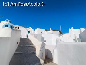 [P15] Pyrgos Santorini » foto by ioana74
 - 
<span class="allrVoted glyphicon glyphicon-heart hidden" id="av1541040"></span>
<a class="m-l-10 hidden" id="sv1541040" onclick="voting_Foto_DelVot(,1541040,1227)" role="button">șterge vot <span class="glyphicon glyphicon-remove"></span></a>
<a id="v91541040" class=" c-red"  onclick="voting_Foto_SetVot(1541040)" role="button"><span class="glyphicon glyphicon-heart-empty"></span> <b>LIKE</b> = Votează poza</a> <img class="hidden"  id="f1541040W9" src="/imagini/loader.gif" border="0" /><span class="AjErrMes hidden" id="e1541040ErM"></span>