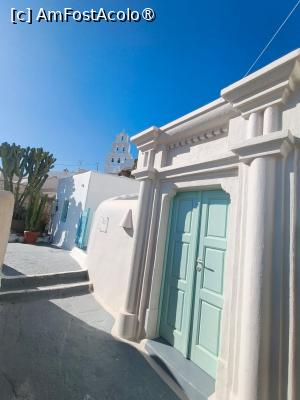 [P16] Pyrgos Santorini » foto by ioana74
 - 
<span class="allrVoted glyphicon glyphicon-heart hidden" id="av1541041"></span>
<a class="m-l-10 hidden" id="sv1541041" onclick="voting_Foto_DelVot(,1541041,1227)" role="button">șterge vot <span class="glyphicon glyphicon-remove"></span></a>
<a id="v91541041" class=" c-red"  onclick="voting_Foto_SetVot(1541041)" role="button"><span class="glyphicon glyphicon-heart-empty"></span> <b>LIKE</b> = Votează poza</a> <img class="hidden"  id="f1541041W9" src="/imagini/loader.gif" border="0" /><span class="AjErrMes hidden" id="e1541041ErM"></span>