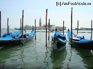 [P03] Grand Canal, cea mai mare artera principala maritima. Poti face un tur al canalului cu autobuzele pe apa, dar daca doresti sa faci o plimbare si pe micile canale, cel mai bun mijloc de transport este gondola » foto by Alesana29
 - 
<span class="allrVoted glyphicon glyphicon-heart hidden" id="av511835"></span>
<a class="m-l-10 hidden" id="sv511835" onclick="voting_Foto_DelVot(,511835,1229)" role="button">șterge vot <span class="glyphicon glyphicon-remove"></span></a>
<a id="v9511835" class=" c-red"  onclick="voting_Foto_SetVot(511835)" role="button"><span class="glyphicon glyphicon-heart-empty"></span> <b>LIKE</b> = Votează poza</a> <img class="hidden"  id="f511835W9" src="/imagini/loader.gif" border="0" /><span class="AjErrMes hidden" id="e511835ErM"></span>