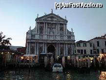 [P65] Veneția,Canal Grande : Chiesa Santa Maria di Nazareth » foto by mariana.olaru
 - 
<span class="allrVoted glyphicon glyphicon-heart hidden" id="av185617"></span>
<a class="m-l-10 hidden" id="sv185617" onclick="voting_Foto_DelVot(,185617,1229)" role="button">șterge vot <span class="glyphicon glyphicon-remove"></span></a>
<a id="v9185617" class=" c-red"  onclick="voting_Foto_SetVot(185617)" role="button"><span class="glyphicon glyphicon-heart-empty"></span> <b>LIKE</b> = Votează poza</a> <img class="hidden"  id="f185617W9" src="/imagini/loader.gif" border="0" /><span class="AjErrMes hidden" id="e185617ErM"></span>