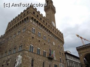 [P01] Palazzo Vecchio, Florența » foto by mihaelavoicu
 - 
<span class="allrVoted glyphicon glyphicon-heart hidden" id="av1004774"></span>
<a class="m-l-10 hidden" id="sv1004774" onclick="voting_Foto_DelVot(,1004774,1230)" role="button">șterge vot <span class="glyphicon glyphicon-remove"></span></a>
<a id="v91004774" class=" c-red"  onclick="voting_Foto_SetVot(1004774)" role="button"><span class="glyphicon glyphicon-heart-empty"></span> <b>LIKE</b> = Votează poza</a> <img class="hidden"  id="f1004774W9" src="/imagini/loader.gif" border="0" /><span class="AjErrMes hidden" id="e1004774ErM"></span>