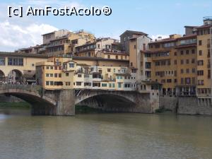 [P14] Pe Ponte Vechio, Florența. Latura vestică, ieșirea spre Palatul Pitti » foto by mihaelavoicu
 - 
<span class="allrVoted glyphicon glyphicon-heart hidden" id="av1056291"></span>
<a class="m-l-10 hidden" id="sv1056291" onclick="voting_Foto_DelVot(,1056291,1230)" role="button">șterge vot <span class="glyphicon glyphicon-remove"></span></a>
<a id="v91056291" class=" c-red"  onclick="voting_Foto_SetVot(1056291)" role="button"><span class="glyphicon glyphicon-heart-empty"></span> <b>LIKE</b> = Votează poza</a> <img class="hidden"  id="f1056291W9" src="/imagini/loader.gif" border="0" /><span class="AjErrMes hidden" id="e1056291ErM"></span>