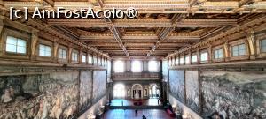 [P18] Sala celor 500 văzută de la etaj. » foto by tata123 🔱
 - 
<span class="allrVoted glyphicon glyphicon-heart hidden" id="av1494348"></span>
<a class="m-l-10 hidden" id="sv1494348" onclick="voting_Foto_DelVot(,1494348,1230)" role="button">șterge vot <span class="glyphicon glyphicon-remove"></span></a>
<a id="v91494348" class=" c-red"  onclick="voting_Foto_SetVot(1494348)" role="button"><span class="glyphicon glyphicon-heart-empty"></span> <b>LIKE</b> = Votează poza</a> <img class="hidden"  id="f1494348W9" src="/imagini/loader.gif" border="0" /><span class="AjErrMes hidden" id="e1494348ErM"></span>