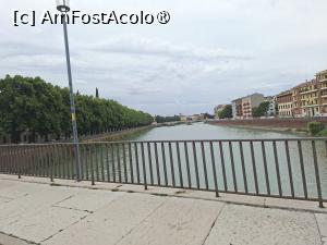 [P31] Râul Adige văzut de pe  Ponte Garibaldi » foto by Carmen Ion
 - 
<span class="allrVoted glyphicon glyphicon-heart hidden" id="av1547936"></span>
<a class="m-l-10 hidden" id="sv1547936" onclick="voting_Foto_DelVot(,1547936,1233)" role="button">șterge vot <span class="glyphicon glyphicon-remove"></span></a>
<a id="v91547936" class=" c-red"  onclick="voting_Foto_SetVot(1547936)" role="button"><span class="glyphicon glyphicon-heart-empty"></span> <b>LIKE</b> = Votează poza</a> <img class="hidden"  id="f1547936W9" src="/imagini/loader.gif" border="0" /><span class="AjErrMes hidden" id="e1547936ErM"></span>