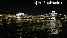 [P22] Chain Bridge - nu-i asa ca e mai frumos noaptea? eu asa zic... » foto by mh_iulia
 - 
<span class="allrVoted glyphicon glyphicon-heart hidden" id="av241104"></span>
<a class="m-l-10 hidden" id="sv241104" onclick="voting_Foto_DelVot(,241104,1275)" role="button">șterge vot <span class="glyphicon glyphicon-remove"></span></a>
<a id="v9241104" class=" c-red"  onclick="voting_Foto_SetVot(241104)" role="button"><span class="glyphicon glyphicon-heart-empty"></span> <b>LIKE</b> = Votează poza</a> <img class="hidden"  id="f241104W9" src="/imagini/loader.gif" border="0" /><span class="AjErrMes hidden" id="e241104ErM"></span>