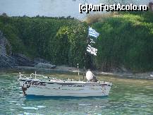 P18 [JUL-2007] Barca in portul Neos Marmaras