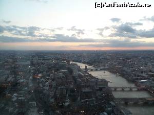 [P02] Vedere din The Shard » foto by ChocoGun
 - 
<span class="allrVoted glyphicon glyphicon-heart hidden" id="av621494"></span>
<a class="m-l-10 hidden" id="sv621494" onclick="voting_Foto_DelVot(,621494,1570)" role="button">șterge vot <span class="glyphicon glyphicon-remove"></span></a>
<a id="v9621494" class=" c-red"  onclick="voting_Foto_SetVot(621494)" role="button"><span class="glyphicon glyphicon-heart-empty"></span> <b>LIKE</b> = Votează poza</a> <img class="hidden"  id="f621494W9" src="/imagini/loader.gif" border="0" /><span class="AjErrMes hidden" id="e621494ErM"></span>