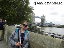[P51] Tower Bridge vazut de pe meterezele Tower of London. » foto by TraianS
 - 
<span class="allrVoted glyphicon glyphicon-heart hidden" id="av233896"></span>
<a class="m-l-10 hidden" id="sv233896" onclick="voting_Foto_DelVot(,233896,1570)" role="button">șterge vot <span class="glyphicon glyphicon-remove"></span></a>
<a id="v9233896" class=" c-red"  onclick="voting_Foto_SetVot(233896)" role="button"><span class="glyphicon glyphicon-heart-empty"></span> <b>LIKE</b> = Votează poza</a> <img class="hidden"  id="f233896W9" src="/imagini/loader.gif" border="0" /><span class="AjErrMes hidden" id="e233896ErM"></span>
