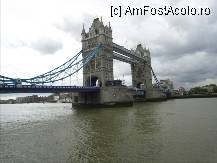 [P55] Tower Bridge.Se intra prin turnul din stanga, se ia liftul pana sus. Se viziteaza cele doua poduri care fac legatura cu turnul din dreapta. Se iese pe partea stanga a strazii si se urmeaza o linie albastra pana la Engines Rooms in celalalt capat al podului. » foto by TraianS
 - 
<span class="allrVoted glyphicon glyphicon-heart hidden" id="av233900"></span>
<a class="m-l-10 hidden" id="sv233900" onclick="voting_Foto_DelVot(,233900,1570)" role="button">șterge vot <span class="glyphicon glyphicon-remove"></span></a>
<a id="v9233900" class=" c-red"  onclick="voting_Foto_SetVot(233900)" role="button"><span class="glyphicon glyphicon-heart-empty"></span> <b>LIKE</b> = Votează poza</a> <img class="hidden"  id="f233900W9" src="/imagini/loader.gif" border="0" /><span class="AjErrMes hidden" id="e233900ErM"></span>