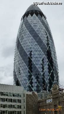 [P06] St. Mary axe » foto by simon_niculae
 - 
<span class="allrVoted glyphicon glyphicon-heart hidden" id="av449368"></span>
<a class="m-l-10 hidden" id="sv449368" onclick="voting_Foto_DelVot(,449368,1570)" role="button">șterge vot <span class="glyphicon glyphicon-remove"></span></a>
<a id="v9449368" class=" c-red"  onclick="voting_Foto_SetVot(449368)" role="button"><span class="glyphicon glyphicon-heart-empty"></span> <b>LIKE</b> = Votează poza</a> <img class="hidden"  id="f449368W9" src="/imagini/loader.gif" border="0" /><span class="AjErrMes hidden" id="e449368ErM"></span>