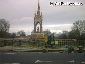 P17 [NOV-2010] Memorialul Albert din parcul Kensington Londra. 