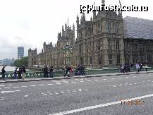 [P42] London - cladirea parlamentului, partial in renovare » foto by Liaa*
 - 
<span class="allrVoted glyphicon glyphicon-heart hidden" id="av220671"></span>
<a class="m-l-10 hidden" id="sv220671" onclick="voting_Foto_DelVot(,220671,1570)" role="button">șterge vot <span class="glyphicon glyphicon-remove"></span></a>
<a id="v9220671" class=" c-red"  onclick="voting_Foto_SetVot(220671)" role="button"><span class="glyphicon glyphicon-heart-empty"></span> <b>LIKE</b> = Votează poza</a> <img class="hidden"  id="f220671W9" src="/imagini/loader.gif" border="0" /><span class="AjErrMes hidden" id="e220671ErM"></span>