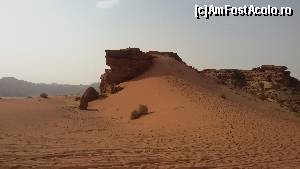 [P06] Desertul Wadi Rum » foto by MoniQ69
 - 
<span class="allrVoted glyphicon glyphicon-heart hidden" id="av670836"></span>
<a class="m-l-10 hidden" id="sv670836" onclick="voting_Foto_DelVot(,670836,1591)" role="button">șterge vot <span class="glyphicon glyphicon-remove"></span></a>
<a id="v9670836" class=" c-red"  onclick="voting_Foto_SetVot(670836)" role="button"><span class="glyphicon glyphicon-heart-empty"></span> <b>LIKE</b> = Votează poza</a> <img class="hidden"  id="f670836W9" src="/imagini/loader.gif" border="0" /><span class="AjErrMes hidden" id="e670836ErM"></span>