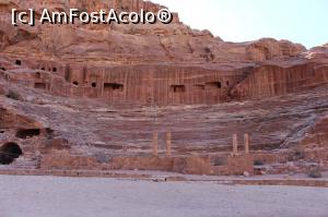 P16 [NOV-2017] Petra, Marele Teatru Nabateean, tăiat în stâncă
