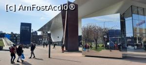 [P73] Amsterdam, Museumplein, se vede puțin și Muzeul Stedelijk » foto by mprofeanu
 - 
<span class="allrVoted glyphicon glyphicon-heart hidden" id="av1479632"></span>
<a class="m-l-10 hidden" id="sv1479632" onclick="voting_Foto_DelVot(,1479632,1639)" role="button">șterge vot <span class="glyphicon glyphicon-remove"></span></a>
<a id="v91479632" class=" c-red"  onclick="voting_Foto_SetVot(1479632)" role="button"><span class="glyphicon glyphicon-heart-empty"></span> <b>LIKE</b> = Votează poza</a> <img class="hidden"  id="f1479632W9" src="/imagini/loader.gif" border="0" /><span class="AjErrMes hidden" id="e1479632ErM"></span>