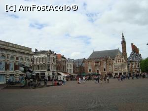 [P33] Grote Markt, piața monumentala a orasului.  » foto by mireille
 - 
<span class="allrVoted glyphicon glyphicon-heart hidden" id="av1063018"></span>
<a class="m-l-10 hidden" id="sv1063018" onclick="voting_Foto_DelVot(,1063018,1639)" role="button">șterge vot <span class="glyphicon glyphicon-remove"></span></a>
<a id="v91063018" class=" c-red"  onclick="voting_Foto_SetVot(1063018)" role="button"><span class="glyphicon glyphicon-heart-empty"></span> <b>LIKE</b> = Votează poza</a> <img class="hidden"  id="f1063018W9" src="/imagini/loader.gif" border="0" /><span class="AjErrMes hidden" id="e1063018ErM"></span>