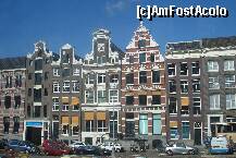 [P05] Case atat de frumoase si de diferite, insirate de-a lungul canalelor din Amsterdam » foto by ileanaxperta*
 - 
<span class="allrVoted glyphicon glyphicon-heart hidden" id="av173425"></span>
<a class="m-l-10 hidden" id="sv173425" onclick="voting_Foto_DelVot(,173425,1639)" role="button">șterge vot <span class="glyphicon glyphicon-remove"></span></a>
<a id="v9173425" class=" c-red"  onclick="voting_Foto_SetVot(173425)" role="button"><span class="glyphicon glyphicon-heart-empty"></span> <b>LIKE</b> = Votează poza</a> <img class="hidden"  id="f173425W9" src="/imagini/loader.gif" border="0" /><span class="AjErrMes hidden" id="e173425ErM"></span>