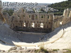 P15 [NOV-2017] Odeonul lui Herod Atticus, în dreapta colina Filopappou