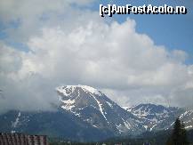 [P06] Din balcon frumusetea crestelor muntilor inca pudrate cu zapada » foto by dananecula*
 - 
<span class="allrVoted glyphicon glyphicon-heart hidden" id="av87983"></span>
<a class="m-l-10 hidden" id="sv87983" onclick="voting_Foto_DelVot(,87983,1755)" role="button">șterge vot <span class="glyphicon glyphicon-remove"></span></a>
<a id="v987983" class=" c-red"  onclick="voting_Foto_SetVot(87983)" role="button"><span class="glyphicon glyphicon-heart-empty"></span> <b>LIKE</b> = Votează poza</a> <img class="hidden"  id="f87983W9" src="/imagini/loader.gif" border="0" /><span class="AjErrMes hidden" id="e87983ErM"></span>