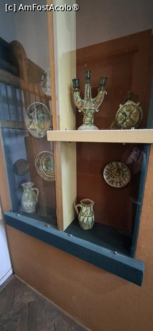 [P53] Vatra Dornei - Muzeul de Etnografie. Interior. » foto by iulianic
 - 
<span class="allrVoted glyphicon glyphicon-heart hidden" id="av1544251"></span>
<a class="m-l-10 hidden" id="sv1544251" onclick="voting_Foto_DelVot(,1544251,1782)" role="button">șterge vot <span class="glyphicon glyphicon-remove"></span></a>
<a id="v91544251" class=" c-red"  onclick="voting_Foto_SetVot(1544251)" role="button"><span class="glyphicon glyphicon-heart-empty"></span> <b>LIKE</b> = Votează poza</a> <img class="hidden"  id="f1544251W9" src="/imagini/loader.gif" border="0" /><span class="AjErrMes hidden" id="e1544251ErM"></span>