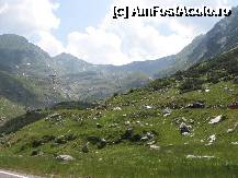 [P39] Transfăgărășan, peisaj...in coloana » foto by dpavel
 - 
<span class="allrVoted glyphicon glyphicon-heart hidden" id="av252260"></span>
<a class="m-l-10 hidden" id="sv252260" onclick="voting_Foto_DelVot(,252260,1790)" role="button">șterge vot <span class="glyphicon glyphicon-remove"></span></a>
<a id="v9252260" class=" c-red"  onclick="voting_Foto_SetVot(252260)" role="button"><span class="glyphicon glyphicon-heart-empty"></span> <b>LIKE</b> = Votează poza</a> <img class="hidden"  id="f252260W9" src="/imagini/loader.gif" border="0" /><span class="AjErrMes hidden" id="e252260ErM"></span>