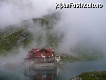 [P11] Transfagarasan - Cabana Balea Lac si bineinteles, lacul » foto by ascent
 - 
<span class="allrVoted glyphicon glyphicon-heart hidden" id="av157398"></span>
<a class="m-l-10 hidden" id="sv157398" onclick="voting_Foto_DelVot(,157398,1790)" role="button">șterge vot <span class="glyphicon glyphicon-remove"></span></a>
<a id="v9157398" class=" c-red"  onclick="voting_Foto_SetVot(157398)" role="button"><span class="glyphicon glyphicon-heart-empty"></span> <b>LIKE</b> = Votează poza</a> <img class="hidden"  id="f157398W9" src="/imagini/loader.gif" border="0" /><span class="AjErrMes hidden" id="e157398ErM"></span>