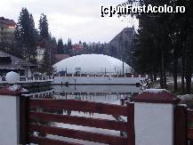 [P37] Poiana Brașov - patinoarul acoperit și totodată sală de spectacole » foto by mariana.olaru
 - 
<span class="allrVoted glyphicon glyphicon-heart hidden" id="av301552"></span>
<a class="m-l-10 hidden" id="sv301552" onclick="voting_Foto_DelVot(,301552,1821)" role="button">șterge vot <span class="glyphicon glyphicon-remove"></span></a>
<a id="v9301552" class=" c-red"  onclick="voting_Foto_SetVot(301552)" role="button"><span class="glyphicon glyphicon-heart-empty"></span> <b>LIKE</b> = Votează poza</a> <img class="hidden"  id="f301552W9" src="/imagini/loader.gif" border="0" /><span class="AjErrMes hidden" id="e301552ErM"></span>