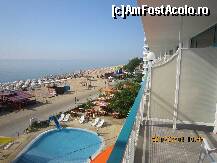 [P02] Vedere de pe balconul camerei de hotel - se vede si piscina (portiunea mai putin adanca, pentru copii, cu toboganul) » foto by Klaudyia
 - 
<span class="allrVoted glyphicon glyphicon-heart hidden" id="av293246"></span>
<a class="m-l-10 hidden" id="sv293246" onclick="voting_Foto_DelVot(,293246,1869)" role="button">șterge vot <span class="glyphicon glyphicon-remove"></span></a>
<a id="v9293246" class=" c-red"  onclick="voting_Foto_SetVot(293246)" role="button"><span class="glyphicon glyphicon-heart-empty"></span> <b>LIKE</b> = Votează poza</a> <img class="hidden"  id="f293246W9" src="/imagini/loader.gif" border="0" /><span class="AjErrMes hidden" id="e293246ErM"></span>