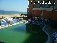 [P11] Hotel Sol Luna Bay - Obzor, piscina exterioara, m-a uimit apa cam verde » foto by magdalena
 - 
<span class="allrVoted glyphicon glyphicon-heart hidden" id="av70940"></span>
<a class="m-l-10 hidden" id="sv70940" onclick="voting_Foto_DelVot(,70940,1924)" role="button">șterge vot <span class="glyphicon glyphicon-remove"></span></a>
<a id="v970940" class=" c-red"  onclick="voting_Foto_SetVot(70940)" role="button"><span class="glyphicon glyphicon-heart-empty"></span> <b>LIKE</b> = Votează poza</a> <img class="hidden"  id="f70940W9" src="/imagini/loader.gif" border="0" /><span class="AjErrMes hidden" id="e70940ErM"></span>