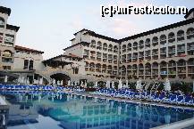 [P04] Seara, la hotel!  » foto by raly
 - 
<span class="allrVoted glyphicon glyphicon-heart hidden" id="av452071"></span>
<a class="m-l-10 hidden" id="sv452071" onclick="voting_Foto_DelVot(,452071,1941)" role="button">șterge vot <span class="glyphicon glyphicon-remove"></span></a>
<a id="v9452071" class=" c-red"  onclick="voting_Foto_SetVot(452071)" role="button"><span class="glyphicon glyphicon-heart-empty"></span> <b>LIKE</b> = Votează poza</a> <img class="hidden"  id="f452071W9" src="/imagini/loader.gif" border="0" /><span class="AjErrMes hidden" id="e452071ErM"></span>