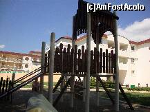 [P15] Loc de joaca pentru copii, unde era umbra mai mereu » foto by lucianaalex
 - 
<span class="allrVoted glyphicon glyphicon-heart hidden" id="av125166"></span>
<a class="m-l-10 hidden" id="sv125166" onclick="voting_Foto_DelVot(,125166,1946)" role="button">șterge vot <span class="glyphicon glyphicon-remove"></span></a>
<a id="v9125166" class=" c-red"  onclick="voting_Foto_SetVot(125166)" role="button"><span class="glyphicon glyphicon-heart-empty"></span> <b>LIKE</b> = Votează poza</a> <img class="hidden"  id="f125166W9" src="/imagini/loader.gif" border="0" /><span class="AjErrMes hidden" id="e125166ErM"></span>