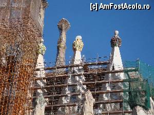 [P24] Barcelona, Basilica de la Sagrada Familia: detaliu de construcție vizibiș dinspre sud-vest » foto by mariana.olaru
 - 
<span class="allrVoted glyphicon glyphicon-heart hidden" id="av368750"></span>
<a class="m-l-10 hidden" id="sv368750" onclick="voting_Foto_DelVot(,368750,1999)" role="button">șterge vot <span class="glyphicon glyphicon-remove"></span></a>
<a id="v9368750" class=" c-red"  onclick="voting_Foto_SetVot(368750)" role="button"><span class="glyphicon glyphicon-heart-empty"></span> <b>LIKE</b> = Votează poza</a> <img class="hidden"  id="f368750W9" src="/imagini/loader.gif" border="0" /><span class="AjErrMes hidden" id="e368750ErM"></span>