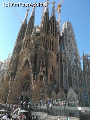 [P02] Sagrada Familia » foto by Mari-a
 - 
<span class="allrVoted glyphicon glyphicon-heart hidden" id="av1035870"></span>
<a class="m-l-10 hidden" id="sv1035870" onclick="voting_Foto_DelVot(,1035870,1999)" role="button">șterge vot <span class="glyphicon glyphicon-remove"></span></a>
<a id="v91035870" class=" c-red"  onclick="voting_Foto_SetVot(1035870)" role="button"><span class="glyphicon glyphicon-heart-empty"></span> <b>LIKE</b> = Votează poza</a> <img class="hidden"  id="f1035870W9" src="/imagini/loader.gif" border="0" /><span class="AjErrMes hidden" id="e1035870ErM"></span>